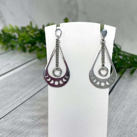 Moon Phase Chainmail Earrings - 9630
