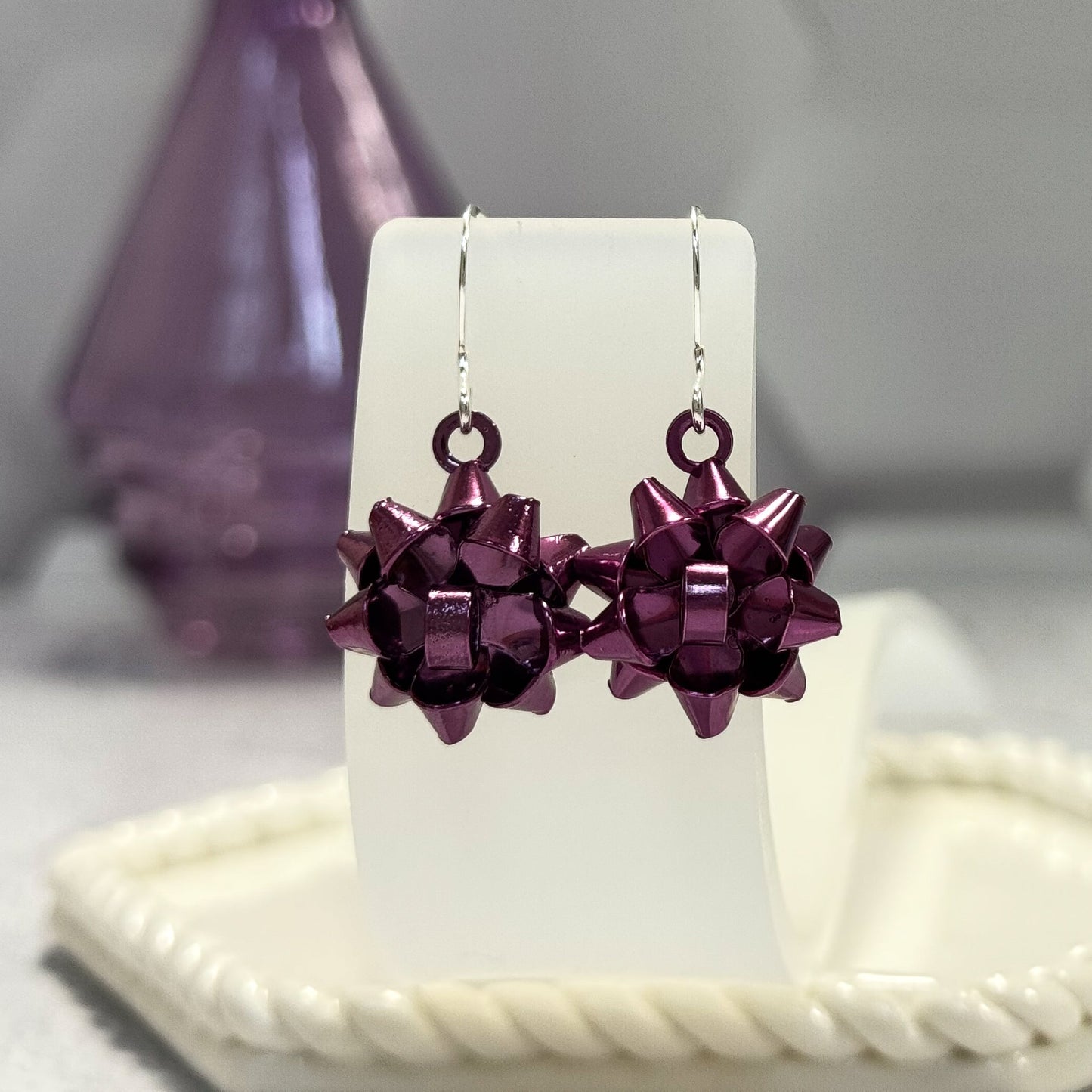 Gift-Worthy Bow Earrings - 9661